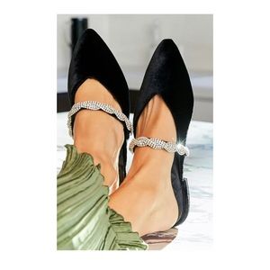 Birdies | The Swan Black Crystal Bracelet Slide | 8.5 | Never Worn